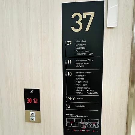 Griffins Grove At Axon Residence Bukit Bintang Kuala Lumpur Exterior photo