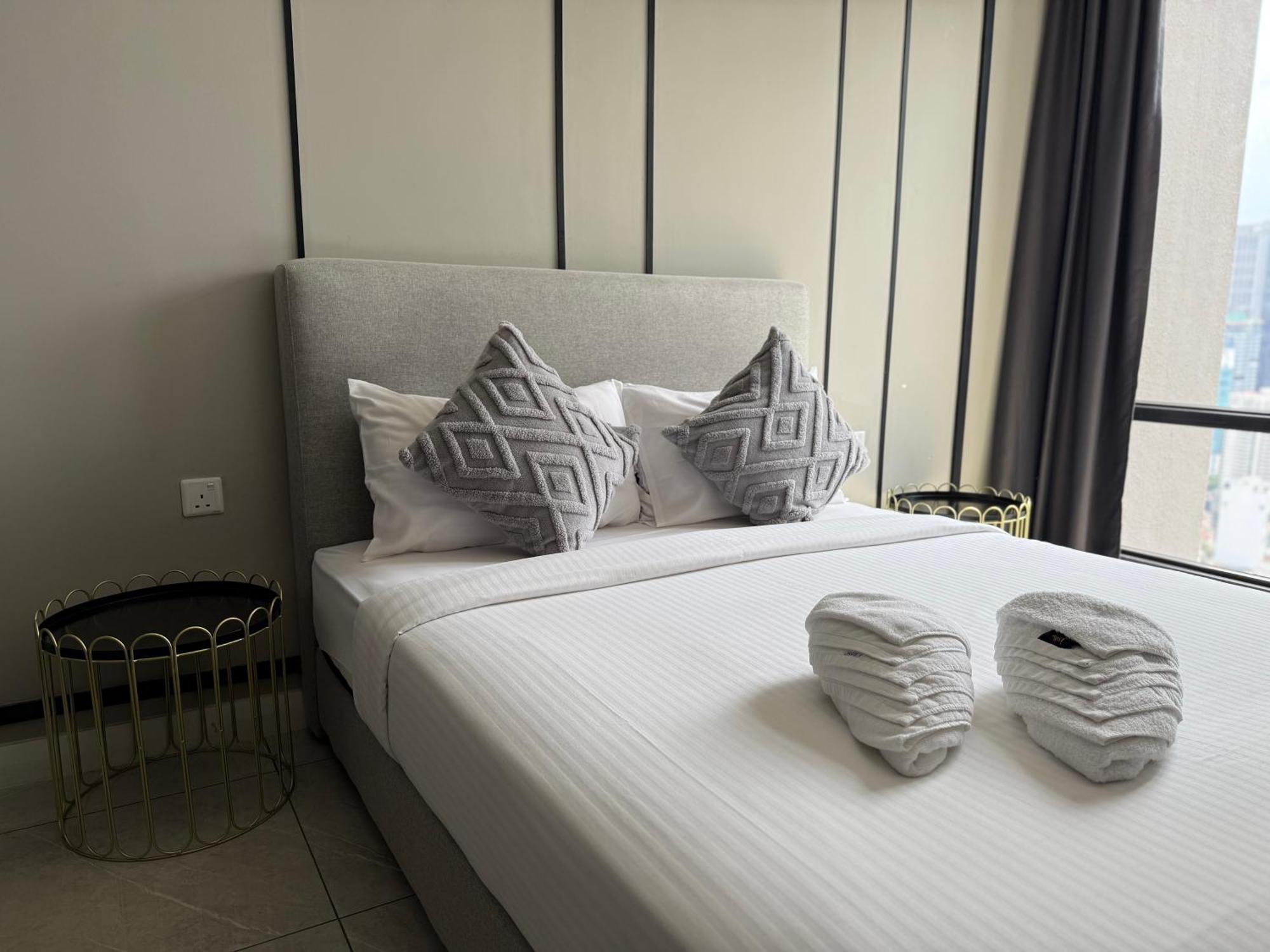 Griffins Grove At Axon Bukit Bintang Apartment *